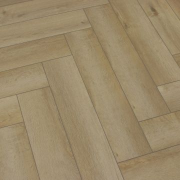 Lamett Regent Avant Oak Herringbone (2.27m2 per pack)